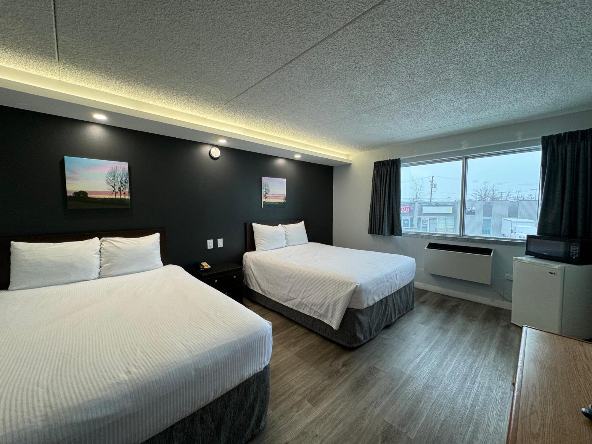 Travelodge By Wyndham Airport Hotel 2*