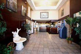 Travelodge By Wyndham Airport Hotel 2*